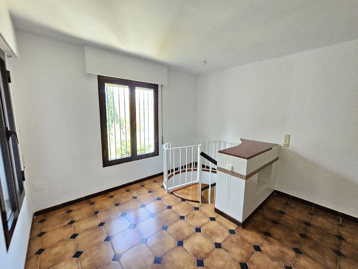 Casa de 3 habitaciones en El Chaparral en venta - 550.000 € (Ref: 9338522)
