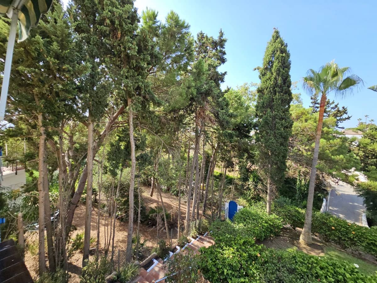 Casa de 3 habitaciones en El Chaparral en venta - 550.000 € (Ref: 9338522)