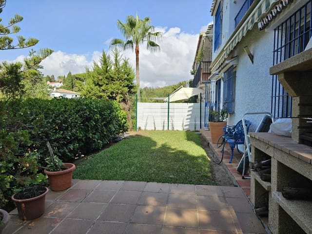 3 bedroom Townhouse for sale in El Chaparral, Mijas - € 550,000 (Ref: 9338522)