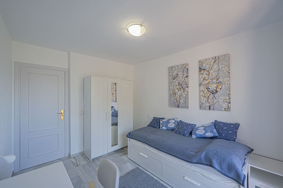 3 soverom Hus til salgs i New Golden Mile med svømmebasseng - € 477 500 (Ref: 9342165)