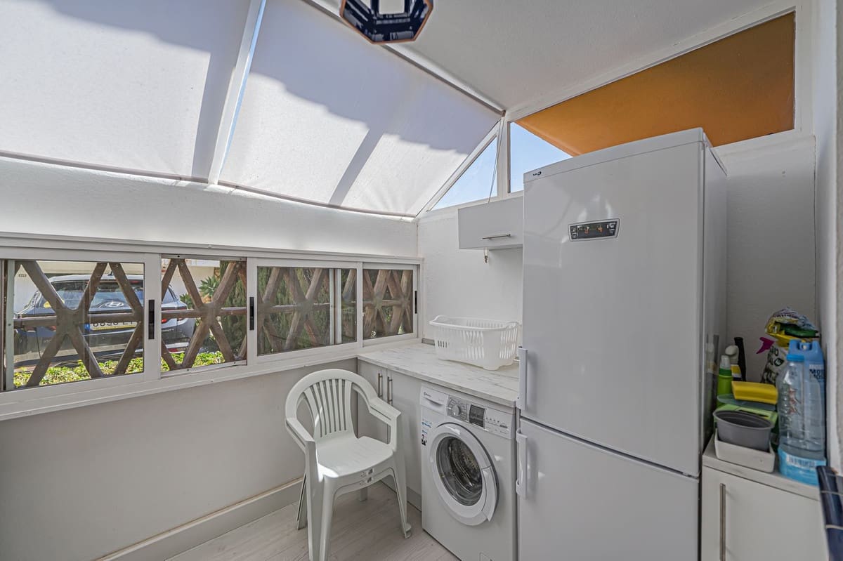 3 soverom Hus til salgs i New Golden Mile med svømmebasseng - € 477 500 (Ref: 9342165)