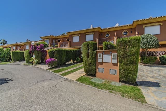 3 soverom Hus til salgs i Nueva Atalaya, Estepona med svømmebasseng - € 477 500 (Ref: 9342165)