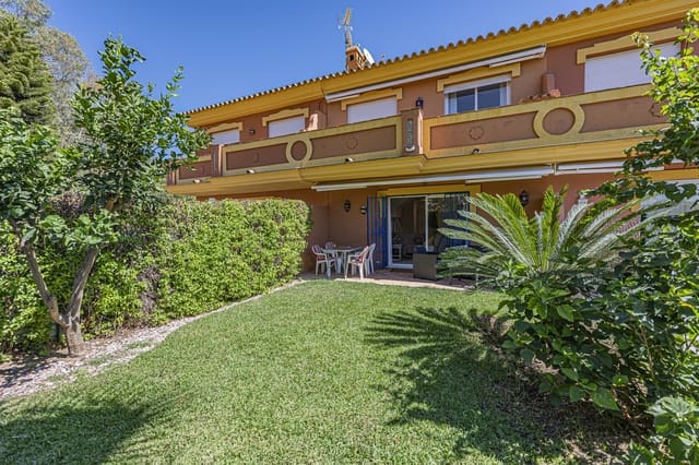 3 soverom Hus til salgs i Nueva Atalaya, Estepona med svømmebasseng - € 477 500 (Ref: 9342165)