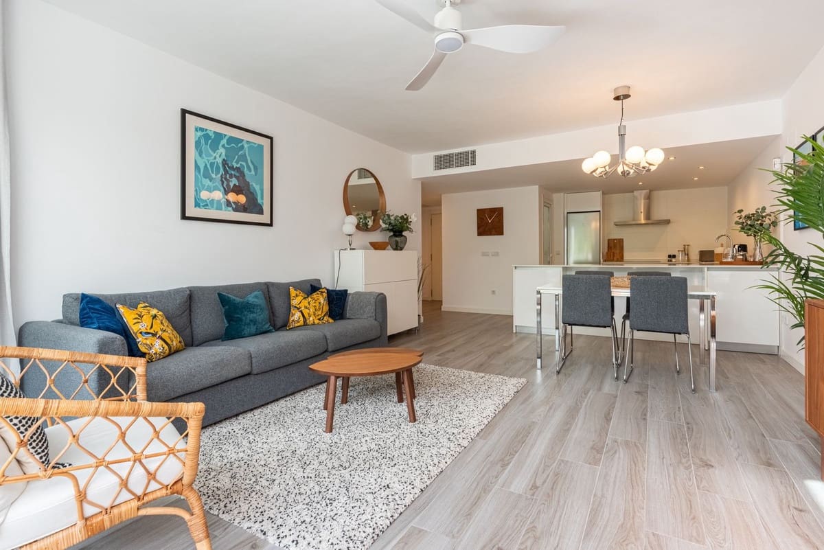 2 sovrum Lägenhet till salu i Benahavis med pool - 545 000 € (Ref: 9367780)