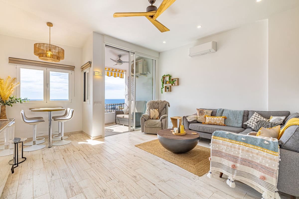 Apartamento de 1 habitación en Marbella en venta con piscina - 449.000 € (Ref: 9367783)