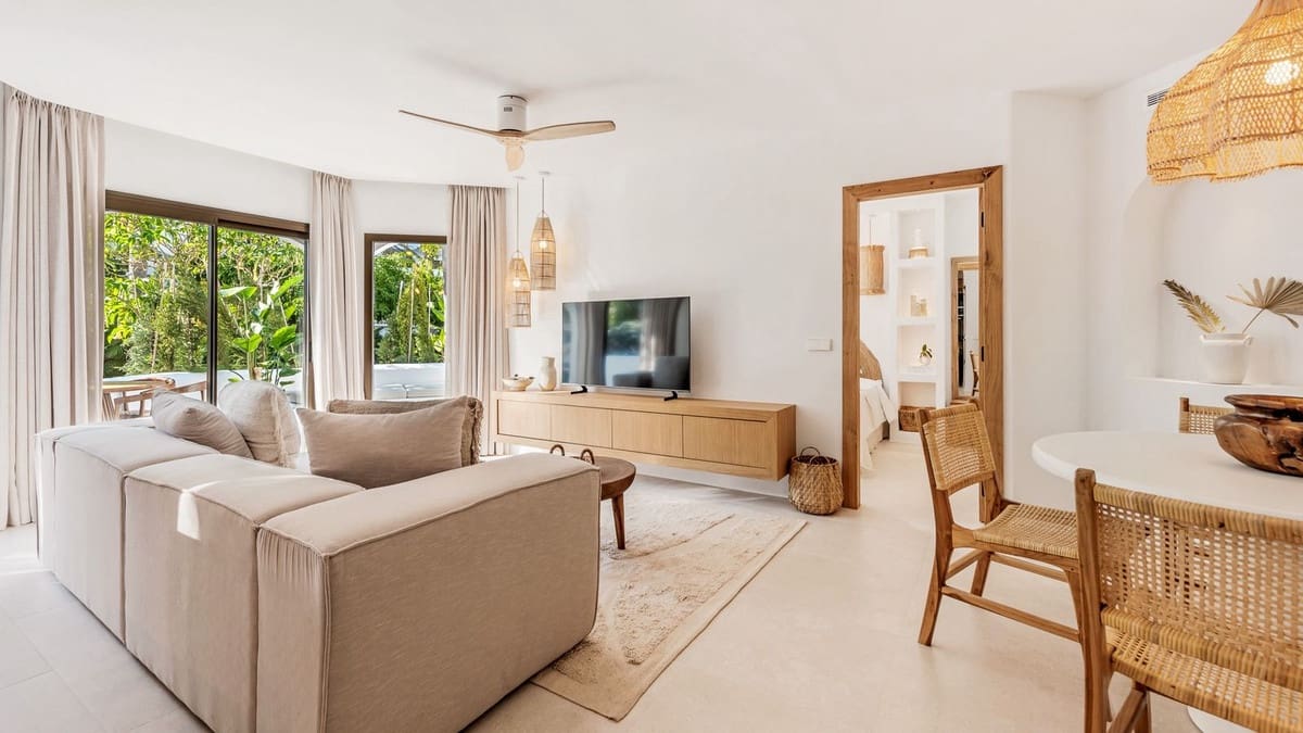 2 chambre Appartement à vendre à Elviria avec piscine - 635 000 € (Ref: 9375448)