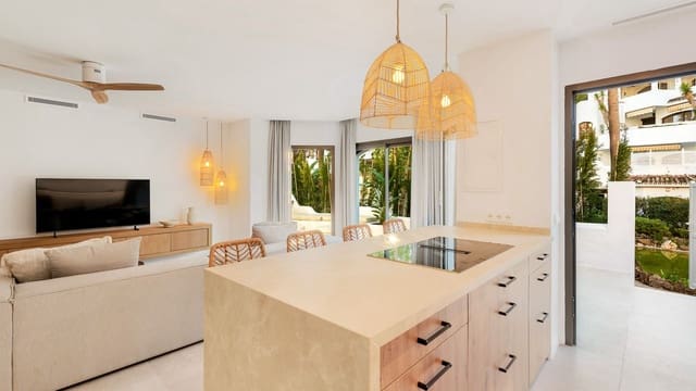 2 Zimmer Apartment zu verkaufen in Elviria, Marbella mit Pool - 665.000 € (Ref: 9375449)