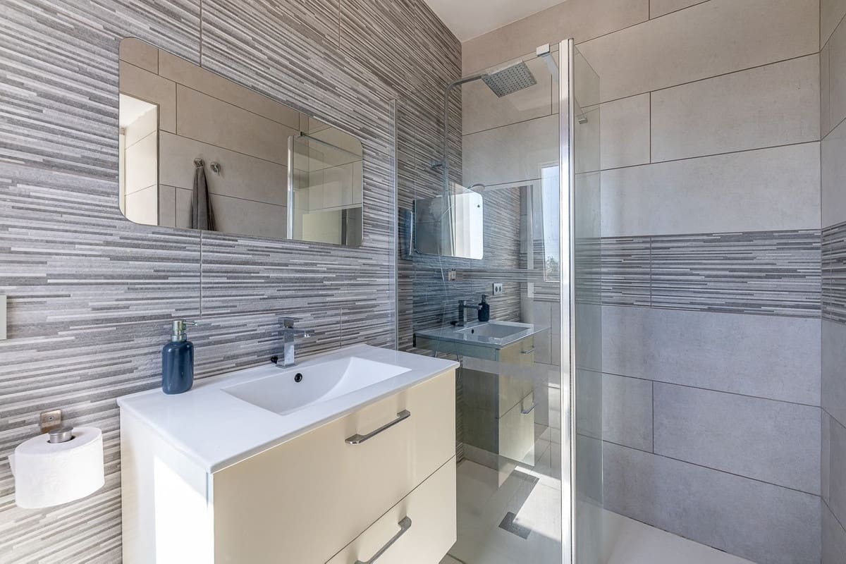 3 chambre Villa/Maison à vendre à Costalita avec piscine - 1 575 000 € (Ref: 9379332)