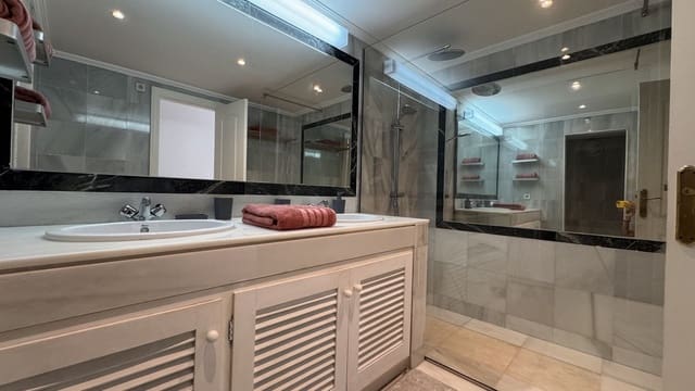 2 soverom Leilighet til salgs i Atalaya-Isdabe, Estepona med svømmebasseng - € 495 000 (Ref: 9379333)