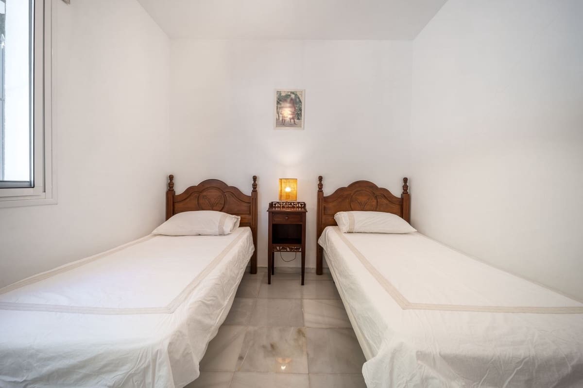 2 sypialnia Willa na sprzedaż w Elviria z basenem - 825 000 € (Ref: 9379335)