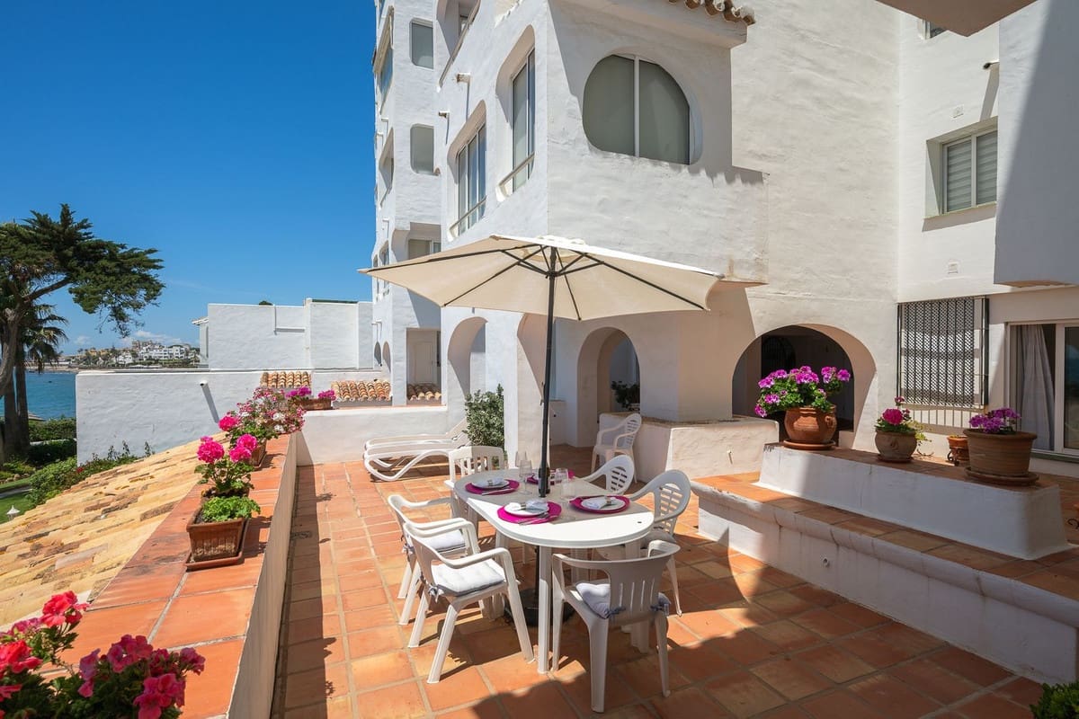 3 sovrum Lägenhet till salu i Riviera del Sol med pool - 550 000 € (Ref: 9379338)