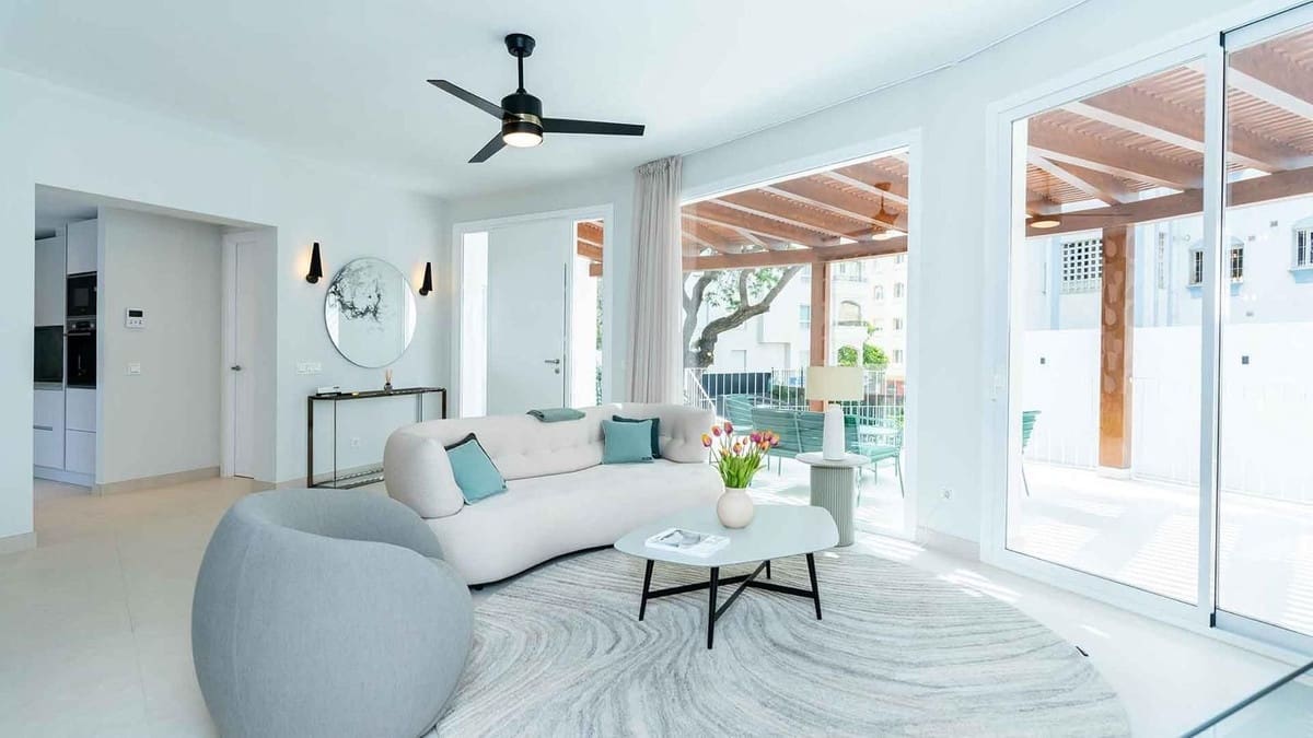 3 sypialnia Willa na sprzedaż w Marbella z basenem - 1 600 000 € (Ref: 9386007)