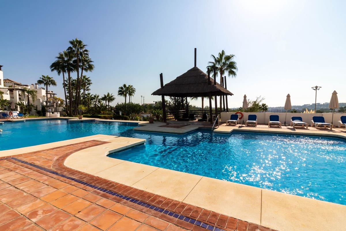 3 camera da letto Appartamento in vendita in Nueva Andalucia con piscina - 829.000 € (Rif: 9417483)