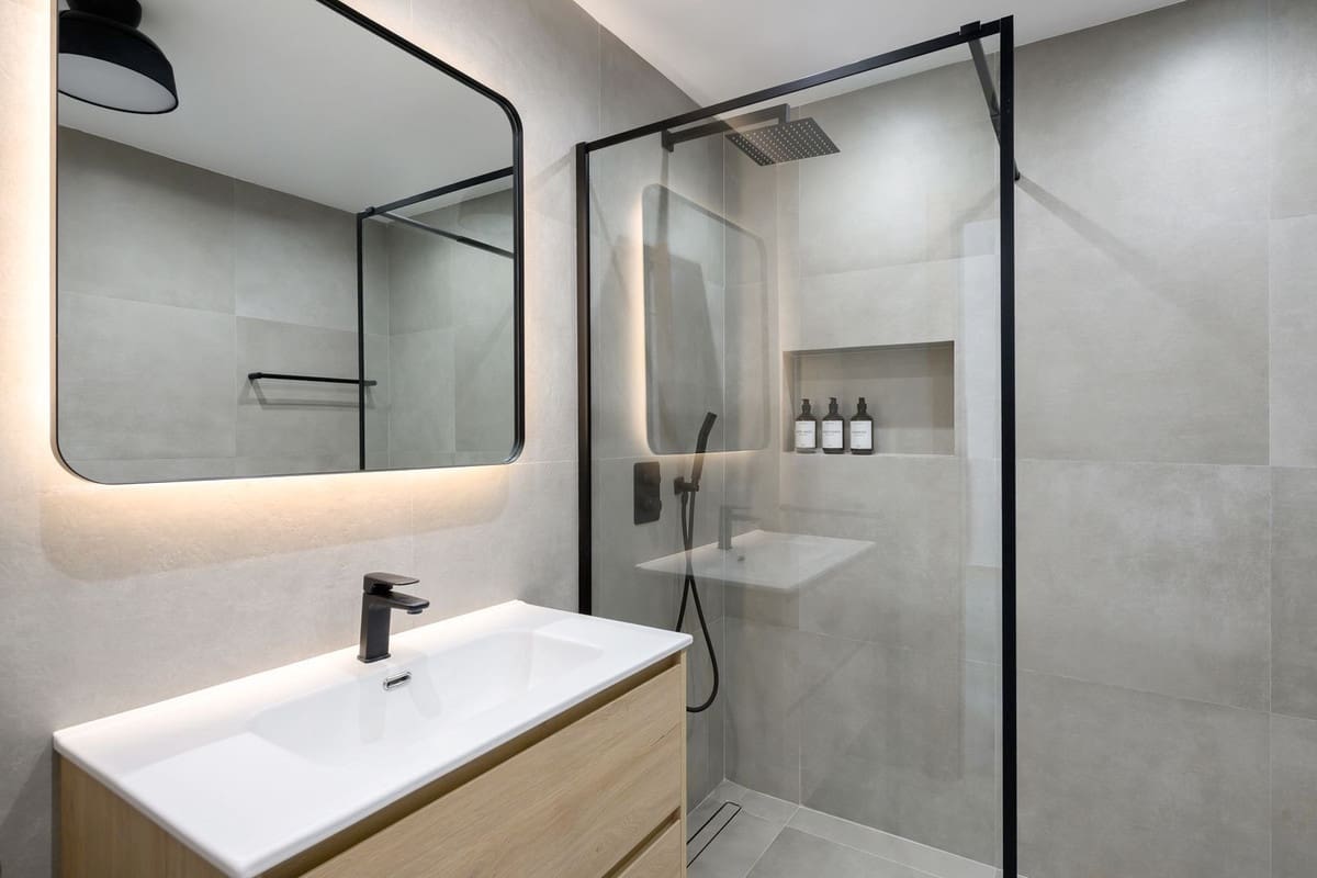 3 slaapkamer Appartement te koop in El Paraiso met zwembad - € 749.000 (Ref: 9422473)