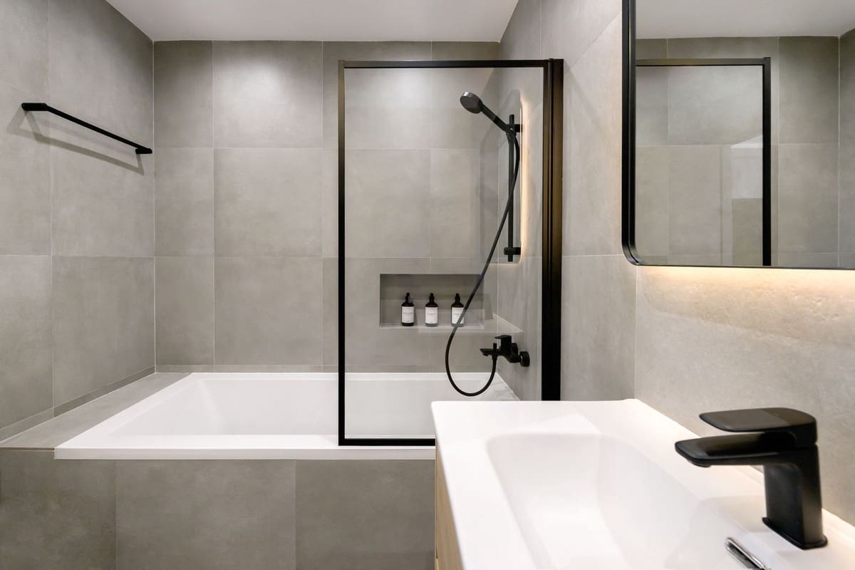 3 slaapkamer Appartement te koop in El Paraiso met zwembad - € 749.000 (Ref: 9422473)