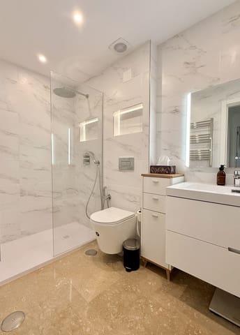 2 slaapkamer Appartement te koop in La Carolina - Guadalpín, Marbella met zwembad - € 569.000 (Ref: 9424483)