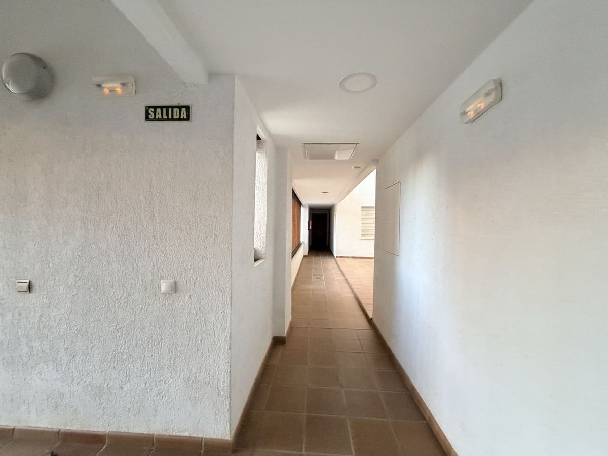 2 slaapkamer Appartement te koop in La Cala de Mijas met zwembad - € 329.000 (Ref: 9424486)