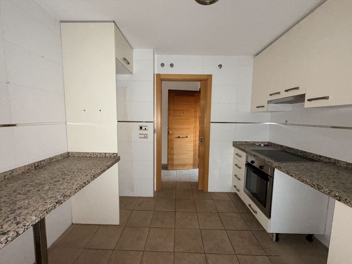 2 slaapkamer Appartement te koop in La Cala de Mijas met zwembad - € 329.000 (Ref: 9424486)