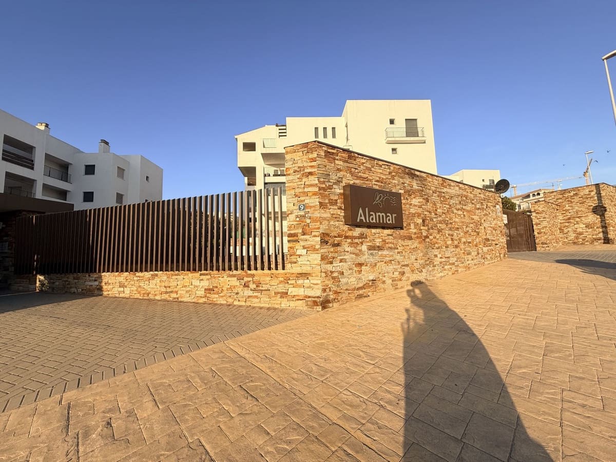 2 slaapkamer Appartement te koop in La Cala de Mijas met zwembad - € 329.000 (Ref: 9424486)