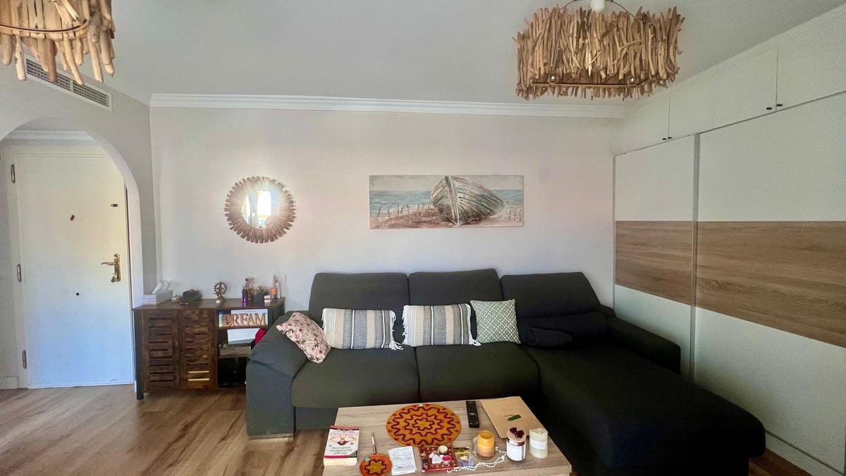 1 soverom Penthouse til salgs i Puerto Banus - € 413 000 (Ref: 9433433)