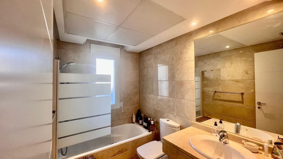 1 soverom Penthouse til salgs i Puerto Banus - € 413 000 (Ref: 9433433)