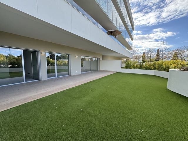 2 bedroom Apartment for sale in San Pedro de Alcántara Pueblo, Marbella with pool - € 695,000 (Ref: 9452825)