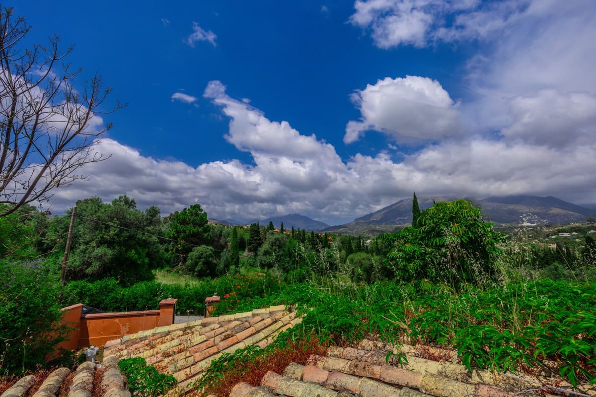 Chalet de 5 habitaciones en Nueva Andalucia en venta con piscina - 2.290.000 € (Ref: 9452828)