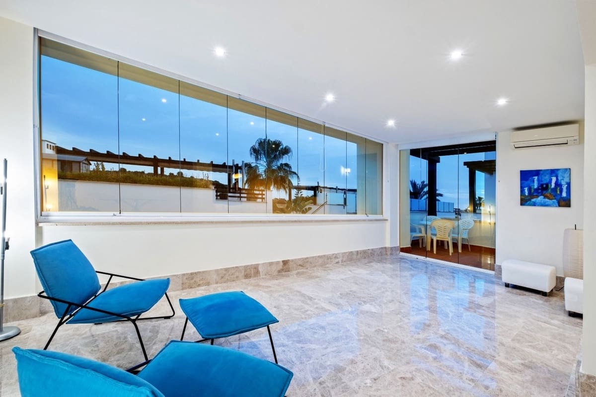 3 bedroom Apartment for sale in Marbella with pool - € 575,000 (Ref: 9452829)