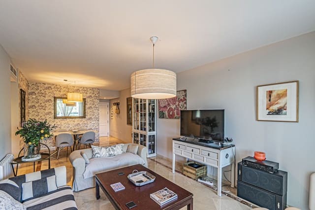 Apartamento de 3 habitaciones en Costalita, Estepona en venta con piscina - 469.000 € (Ref: 9471238)