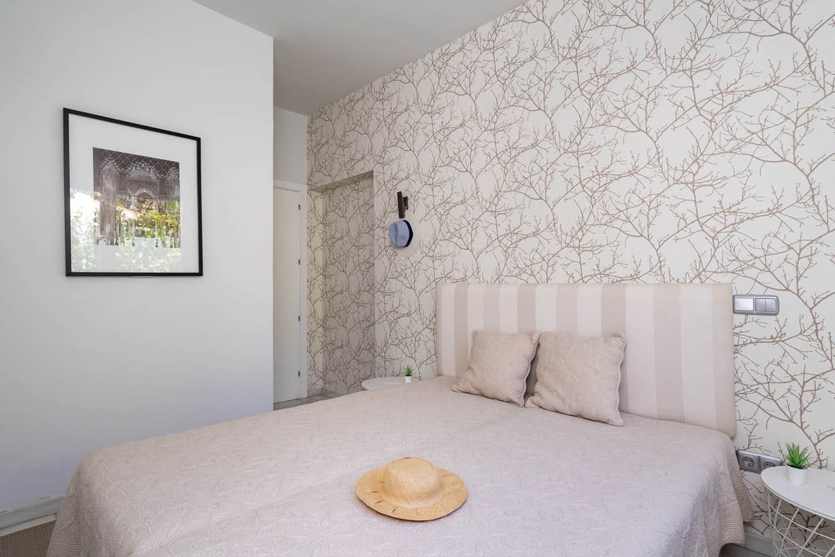 Chalet de 3 habitaciones en Marbella en venta con piscina - 1.990.000 € (Ref: 9471240)