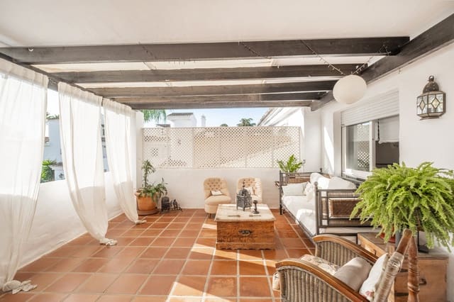 2 quarto Apartamento para venda em Puerto Banus, Marbella com piscina - 395 000 € (Ref: 9471241)