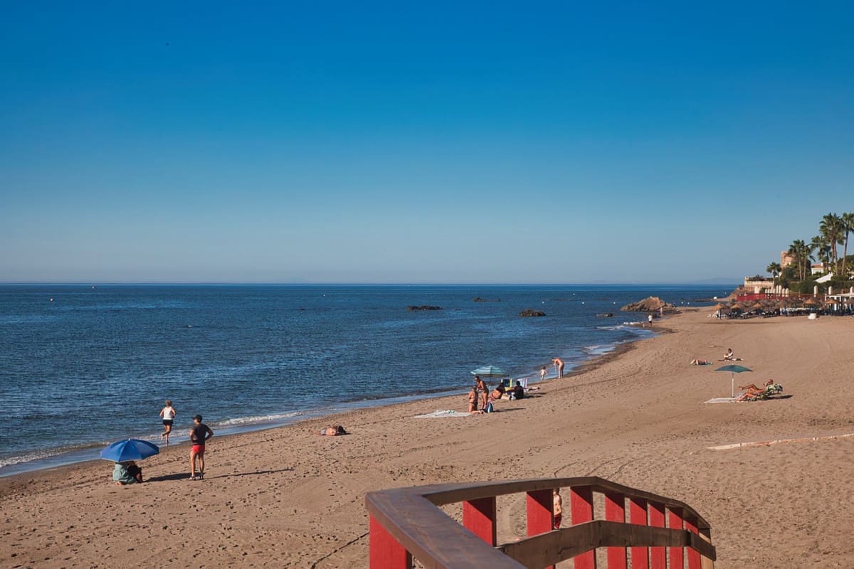 2 soverom Leilighet til salgs i Mijas Costa med svømmebasseng - € 349 000 (Ref: 9476193)