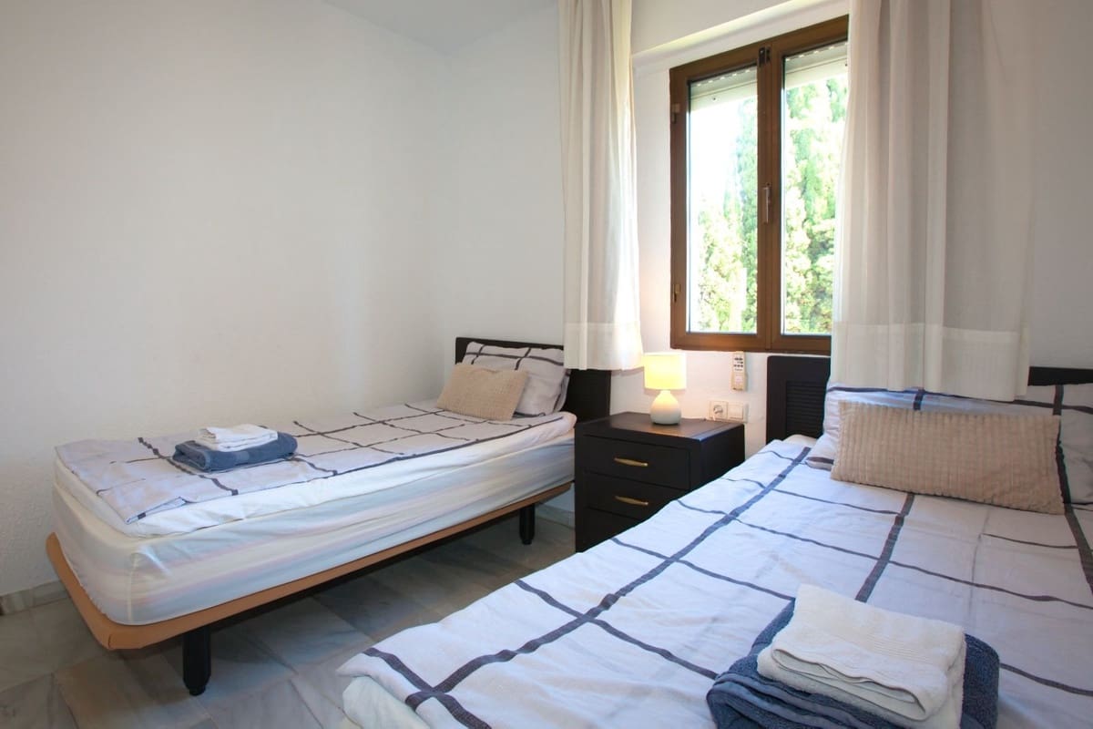 2 quarto Apartamento para venda em Mijas Costa com piscina - 349 000 € (Ref: 9476193)