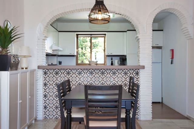 Apartamento de 2 habitaciones en Riviera del Sol, Mijas en venta con piscina - 349.000 € (Ref: 9476193)