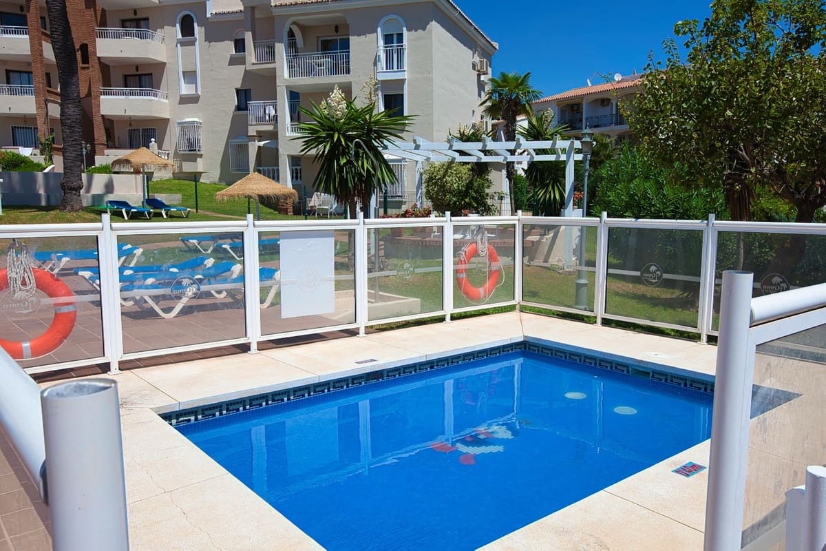 2 quarto Apartamento para venda em Mijas Costa com piscina - 349 000 € (Ref: 9476193)