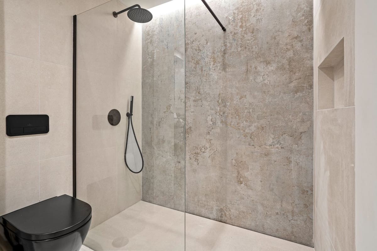 3 soverom Penthouse til salgs i Nueva Andalucia med svømmebasseng - € 895 000 (Ref: 9485369)