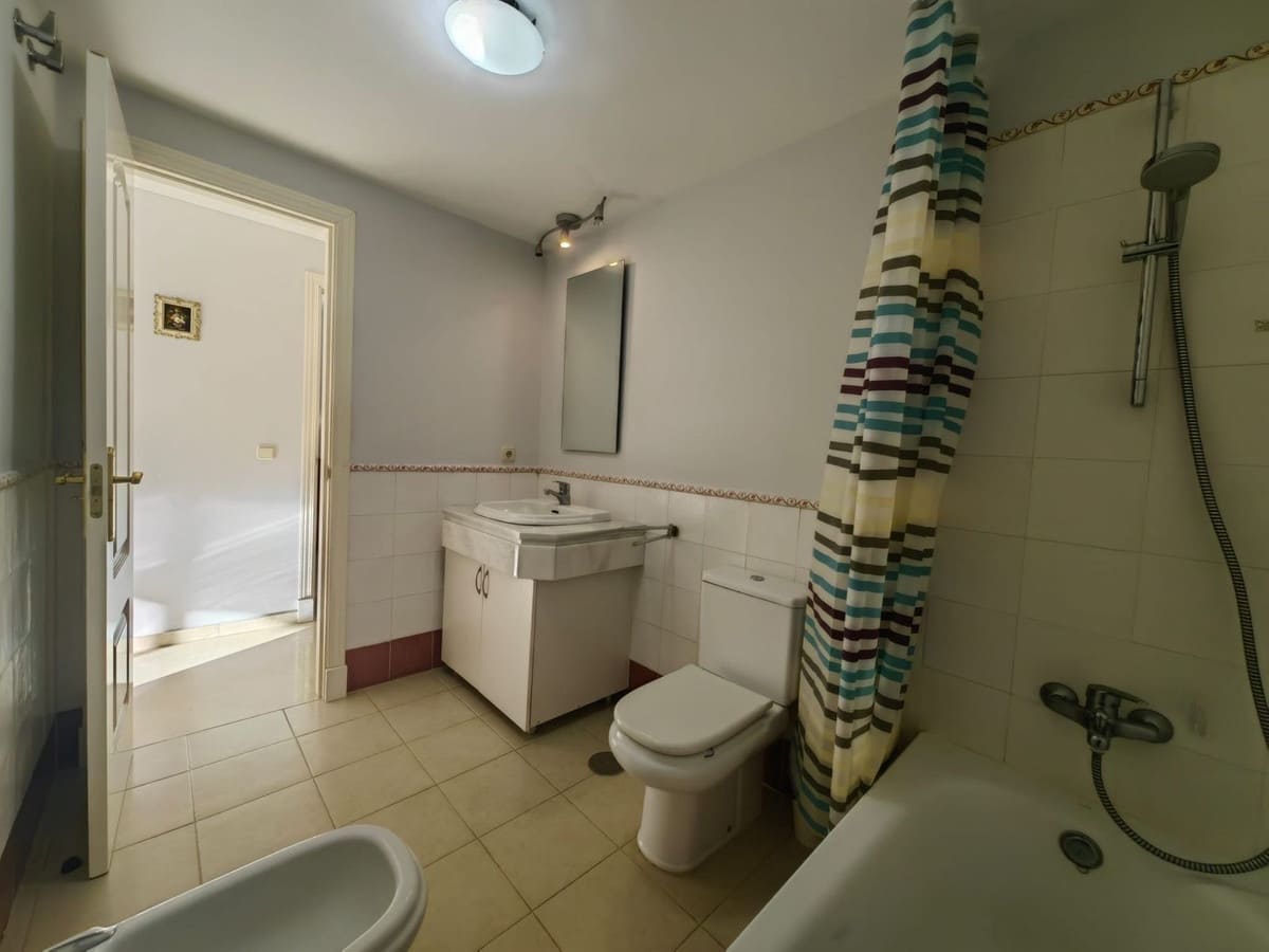 3 slaapkamer Appartement te koop in Guadalmina met zwembad - € 449.000 (Ref: 9485370)