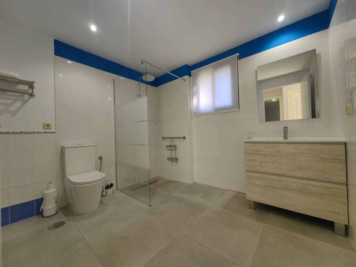 3 slaapkamer Appartement te koop in Guadalmina met zwembad - € 449.000 (Ref: 9485370)