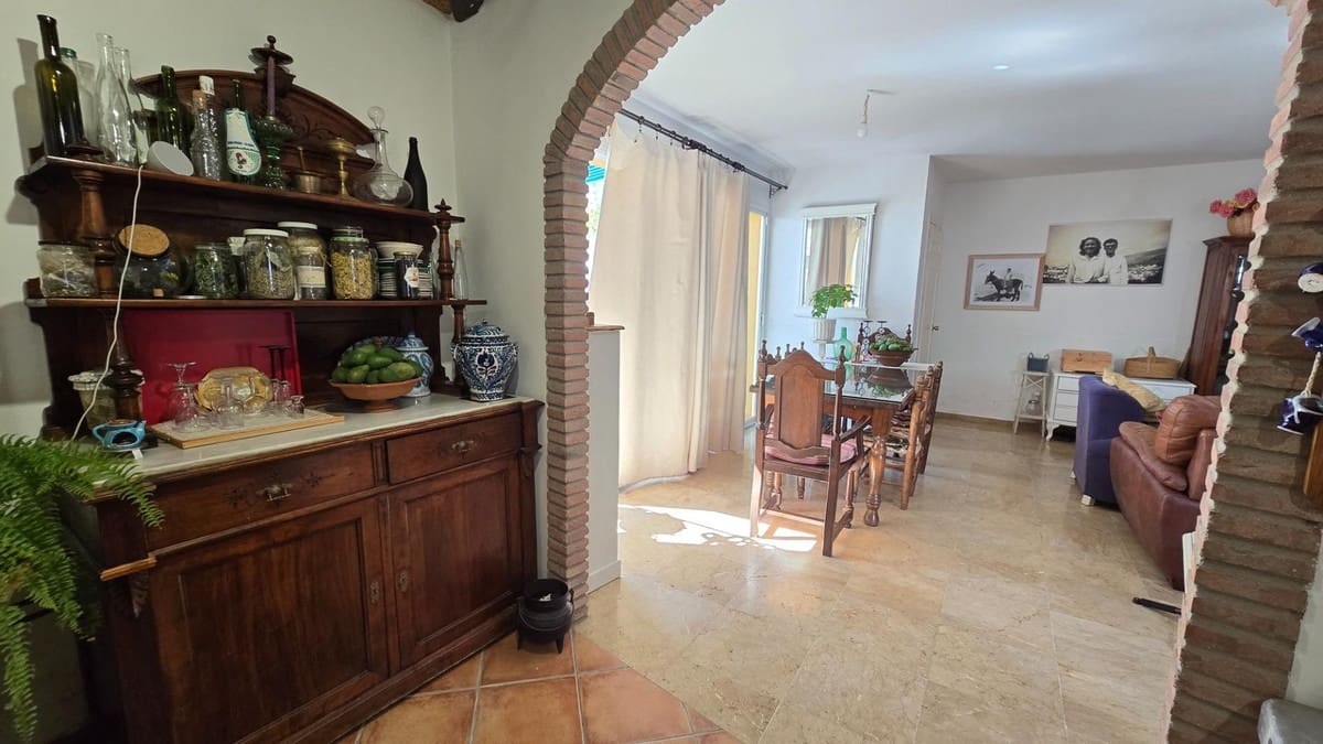 3 soverom Hus til salgs i Marbella - € 495 000 (Ref: 9485374)