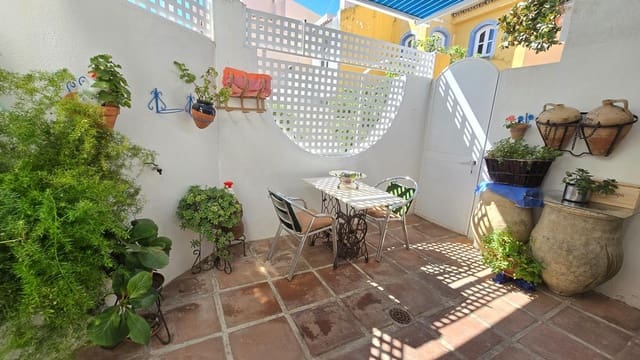 3 soverom Hus til salgs i Casco Antiguo, Marbella - € 495 000 (Ref: 9485374)