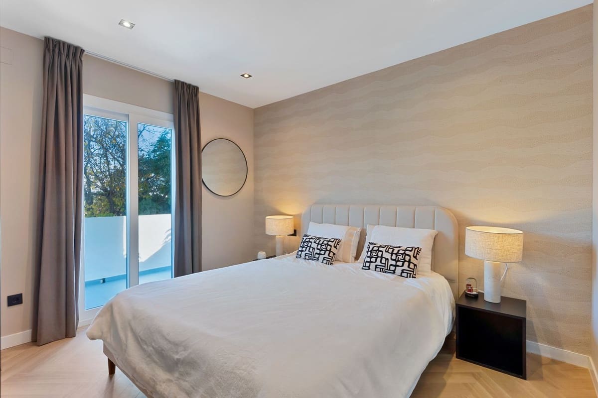 4 slaapkamer Huis te koop in Estepona met zwembad - € 699.000 (Ref: 9485375)