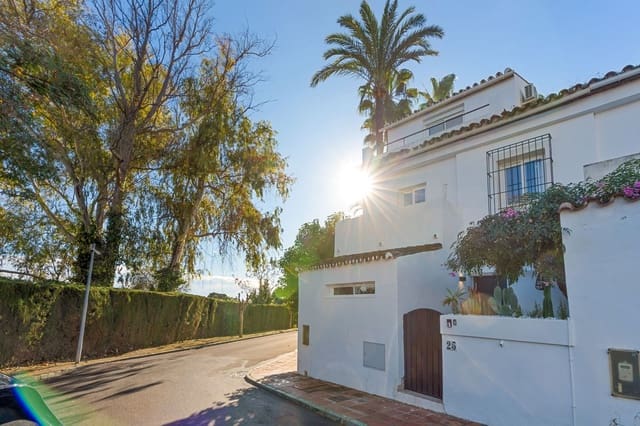 4 slaapkamer Huis te koop in Villacana - Costalita - Saladillo, Estepona met zwembad - € 699.000 (Ref: 9485375)