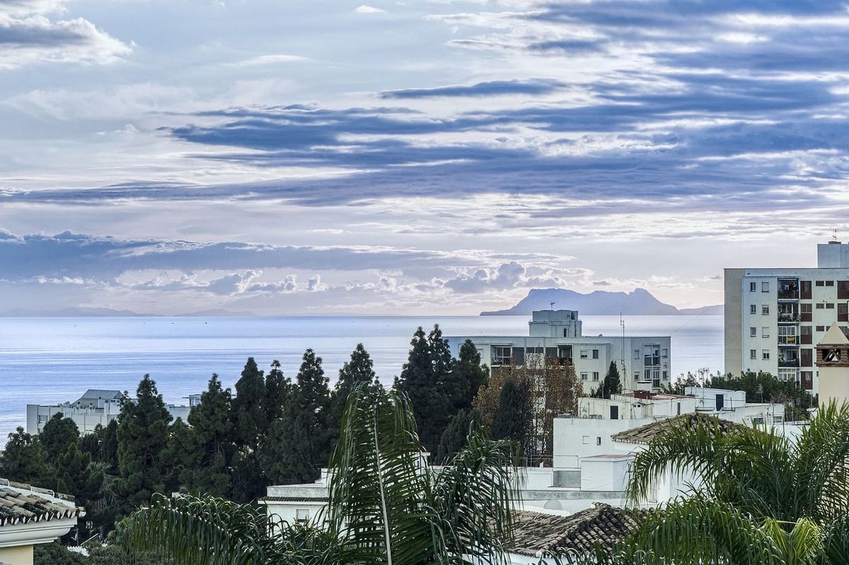 4 soverom Villa til salgs i Marbella med svømmebasseng - € 1 150 000 (Ref: 9488756)