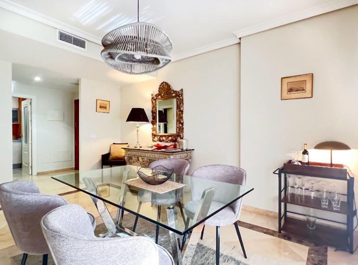 2 sypialnia Apartament na sprzedaż w Nueva Andalucia z basenem - 645 000 € (Ref: 9488757)