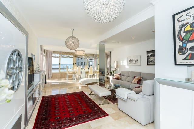 4 chambre Appartement à vendre à Playa Bajadilla - Puertos, Marbella - 1 345 000 € (Ref: 9499170)