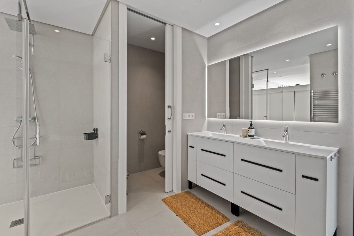 4 chambre Villa/Maison à vendre à Riviera del Sol avec piscine - 1 875 000 € (Ref: 9508994)