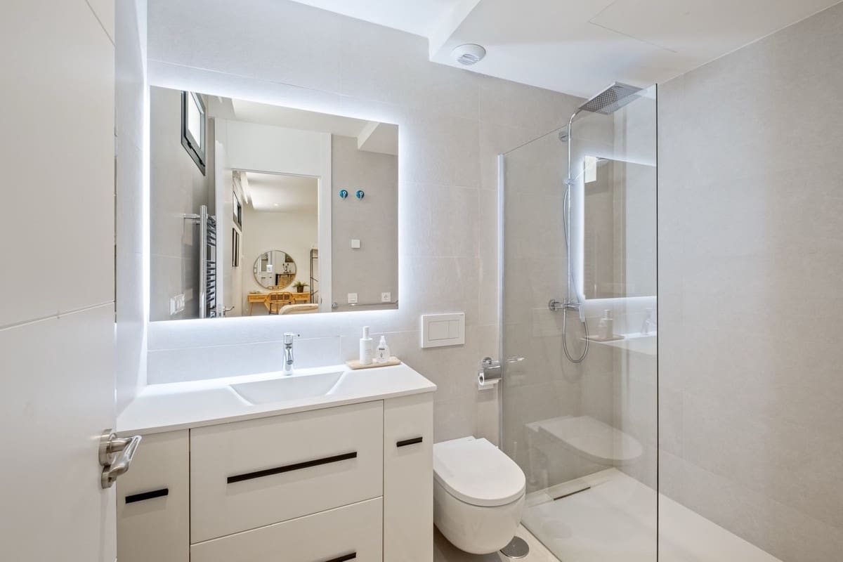 4 chambre Villa/Maison à vendre à Riviera del Sol avec piscine - 1 875 000 € (Ref: 9508994)