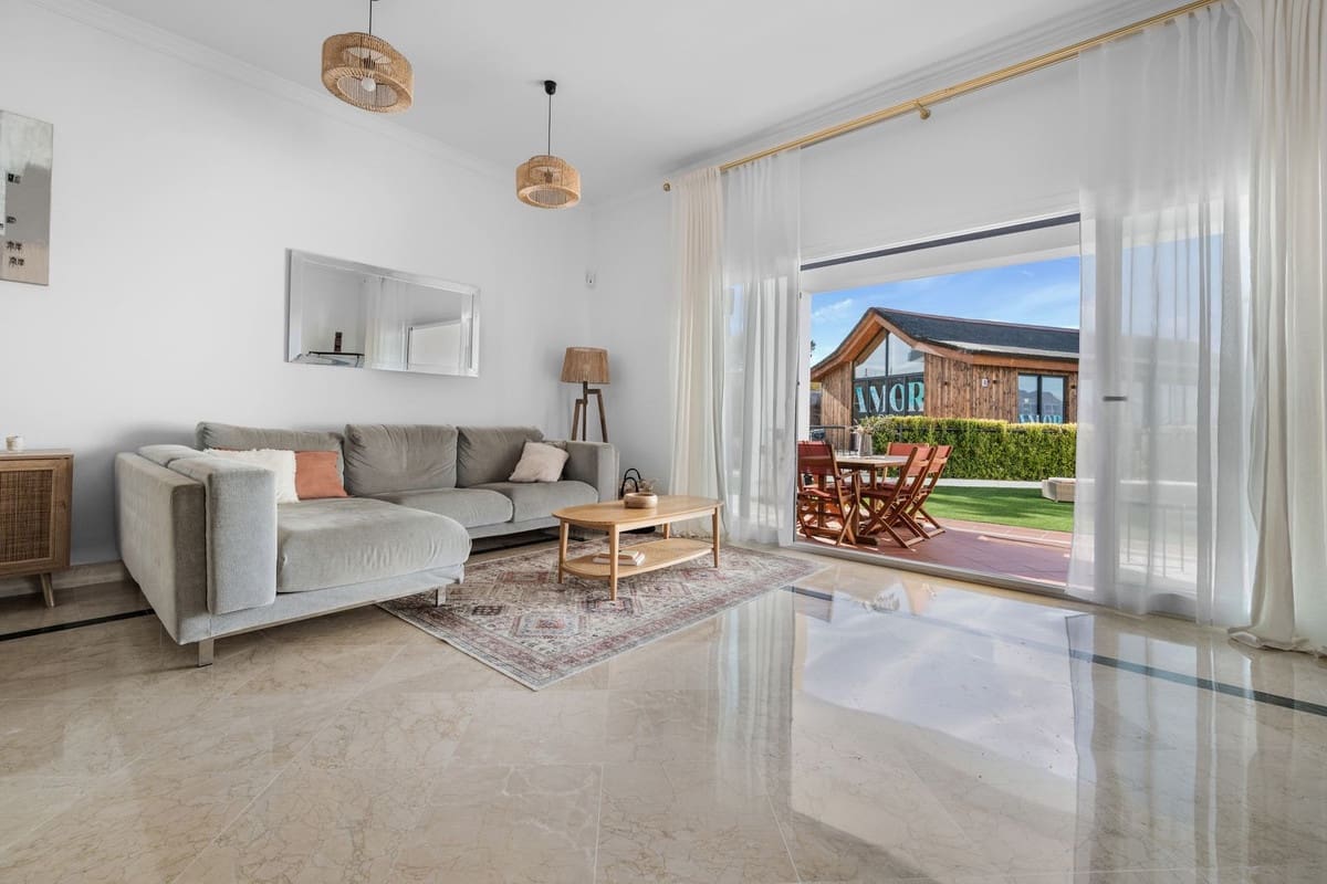 3 soveværelse Lejlighed til salg i Benahavis med swimmingpool - € 599.500 (Ref: 9509000)