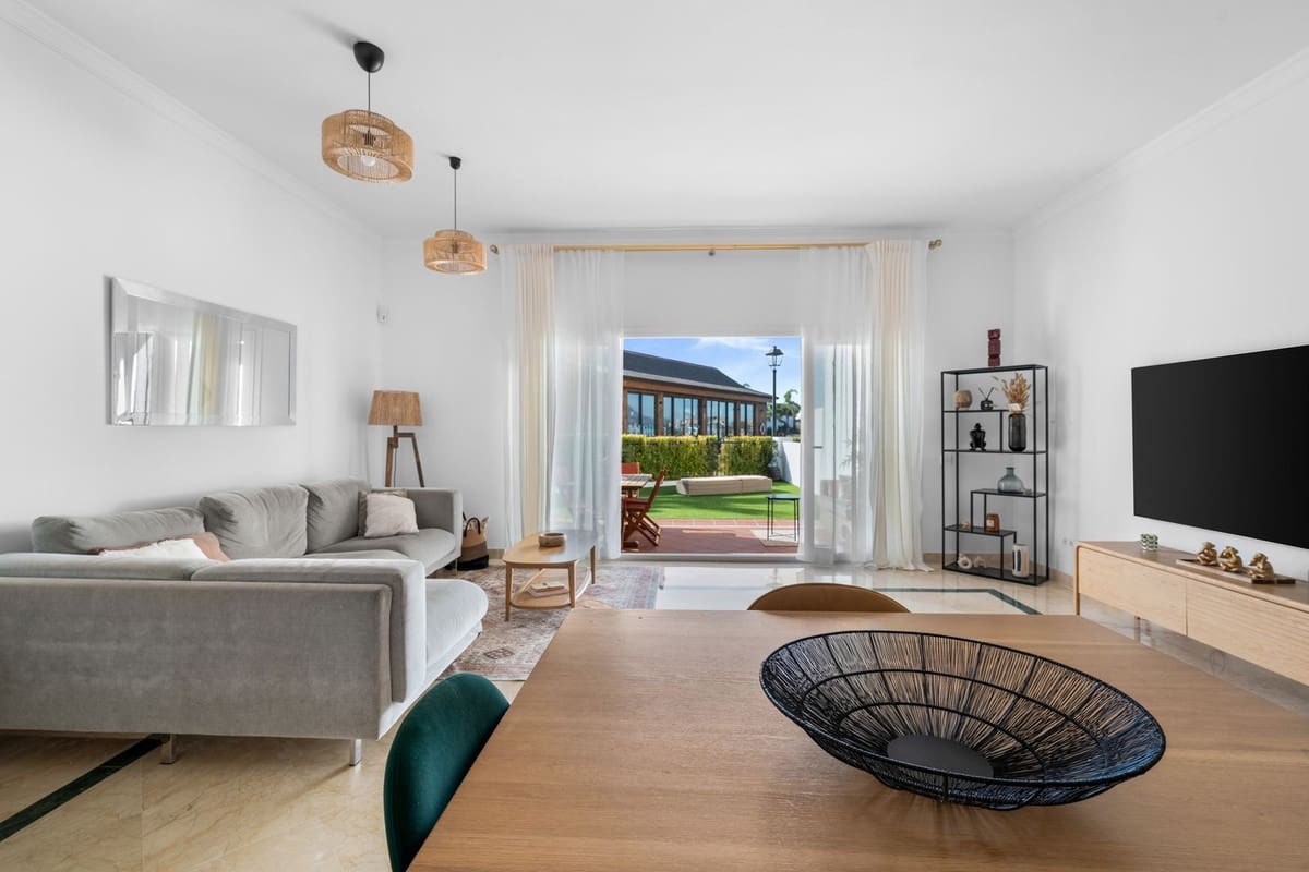 3 soveværelse Lejlighed til salg i Benahavis med swimmingpool - € 599.500 (Ref: 9509000)