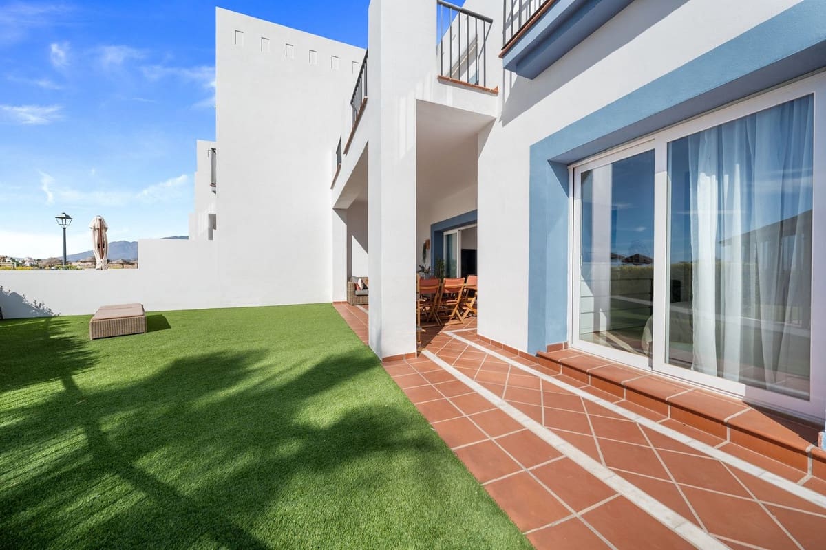 3 soveværelse Lejlighed til salg i Benahavis med swimmingpool - € 599.500 (Ref: 9509000)